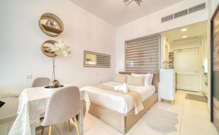 Studio Apartment in Palm Views West, Palm Jumeirah