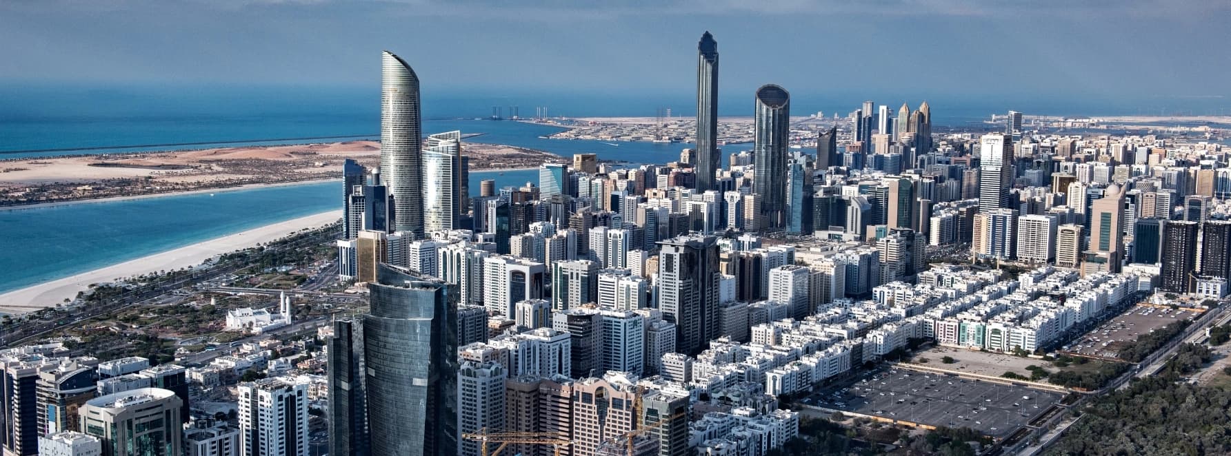 ما هي المناطق الاقتصادية للعيش في أبوظبي؟